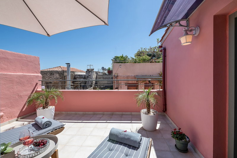 Viaggio Elegant Rooms, Chania, Greece