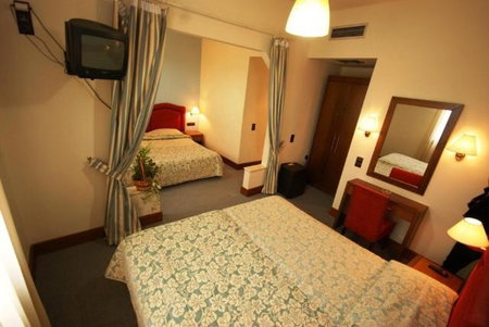 Hotel Elvetia, Karpenision, Greece