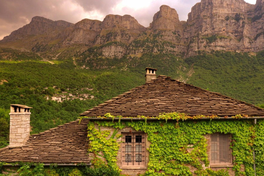 Avragonio, Papigko, Greece