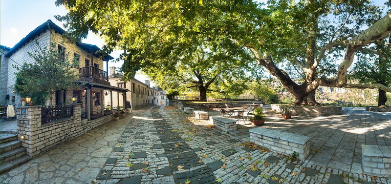 En Chora Vezitsa, Zagori, Greece