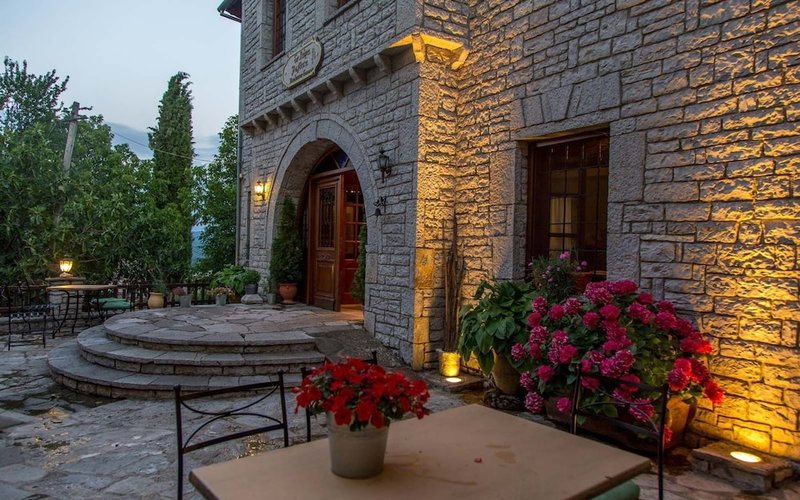 En Chora Vezitsa, Zagori, Greece