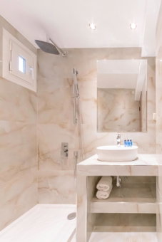 Hotel Avra, Perea, Greece