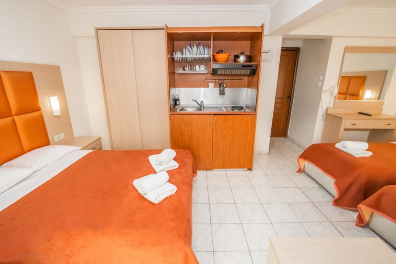 Hotel Avra, Perea, Greece