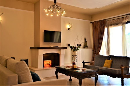 Pagiatakis Suites, Parga, Greece