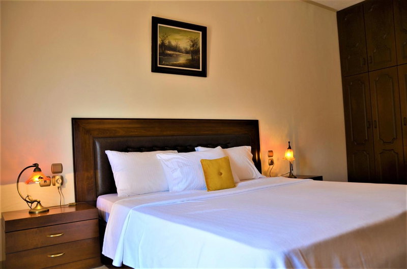 Pagiatakis Suites, Parga, Greece