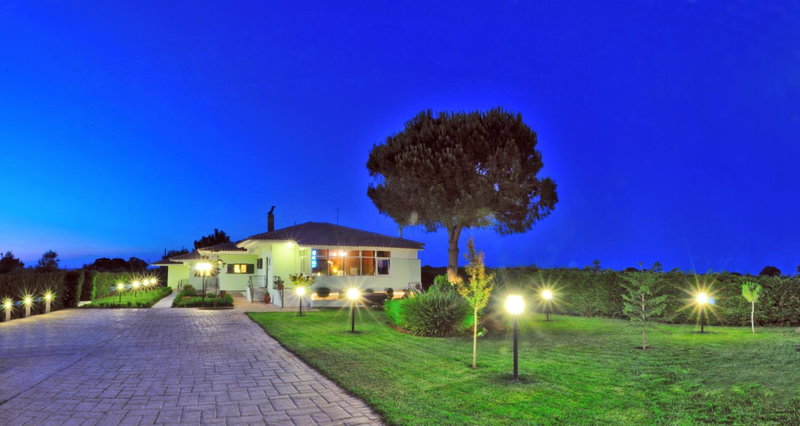 Fragos Garden Studios, Kyllini, Greece