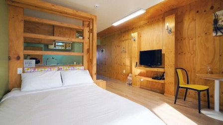 Pado Hyanggi Pension, Geoje, South Korea