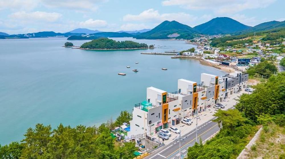 Hotel · Yeosu Bokja Pension, Yeosu
