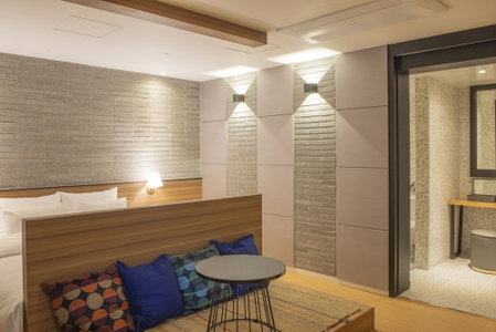 Gray 195, Kimhae, South Korea