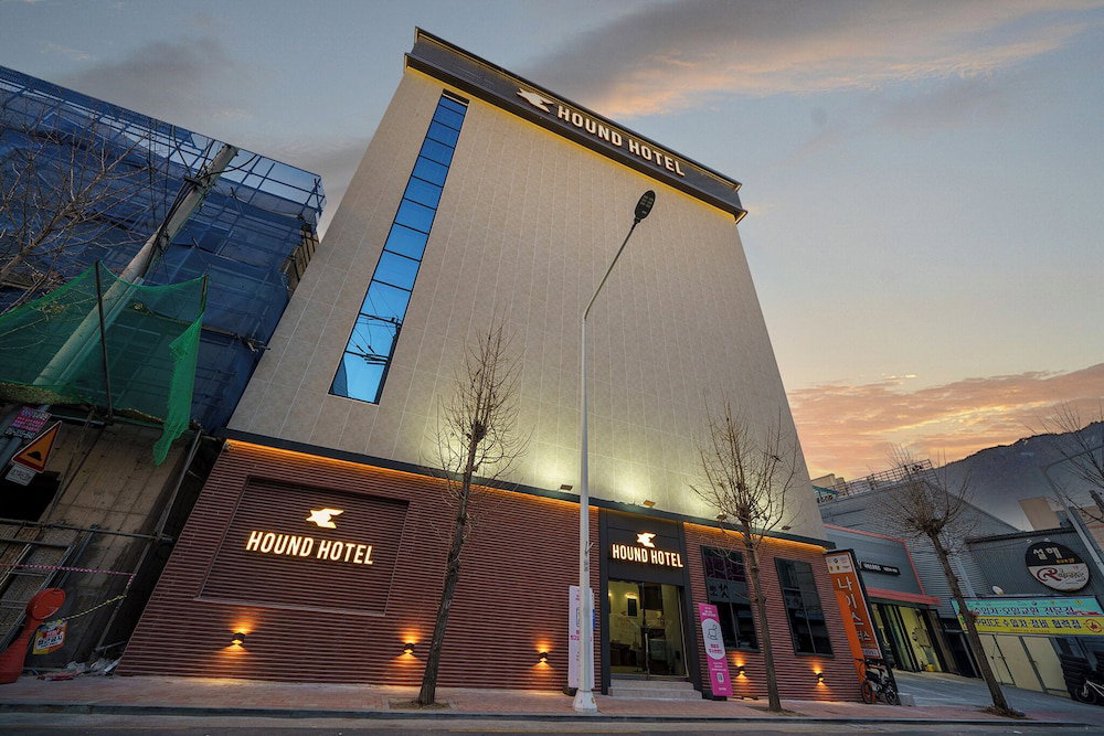 Hotel · Hound Hotel Daegu Seongseo, Daegu