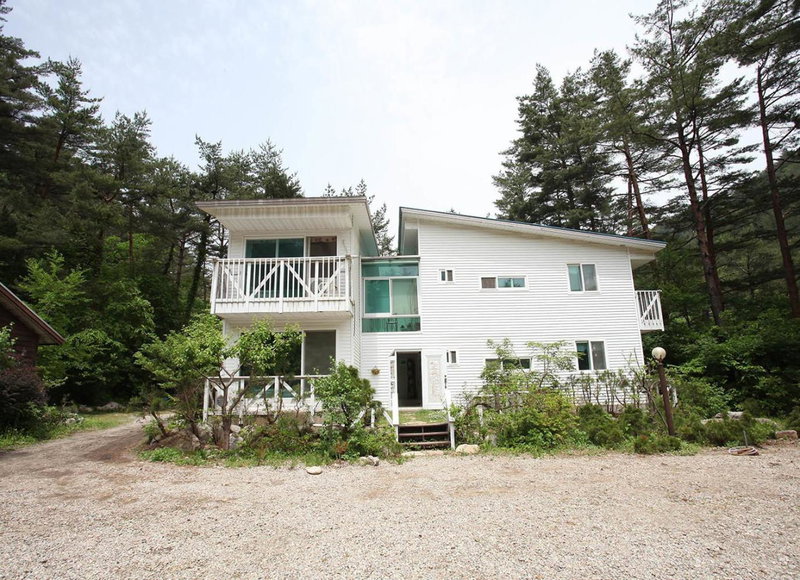 Blue Sky Milky Way Pension, Yangyang, South Korea
