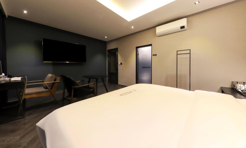 Den Basta hotel, Yangsan, South Korea