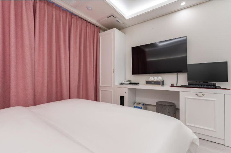 Morning Calm Hotel, Incheon, South Korea