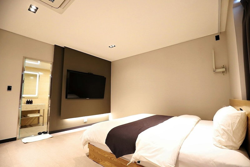 Dongducheon Hotel The Gray, Dongducheon, South Korea