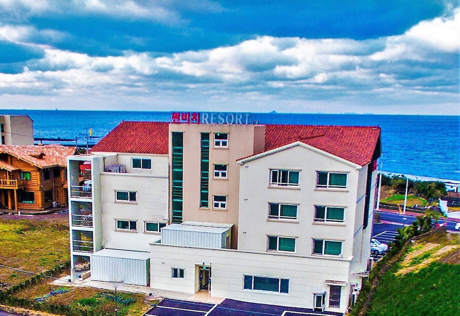 Sunbeach Resort, Jeju City, South Korea