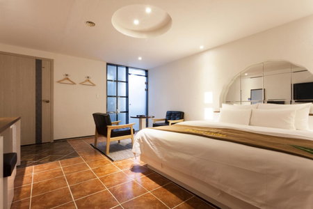 Hotel Leaders, Seoul, South Korea