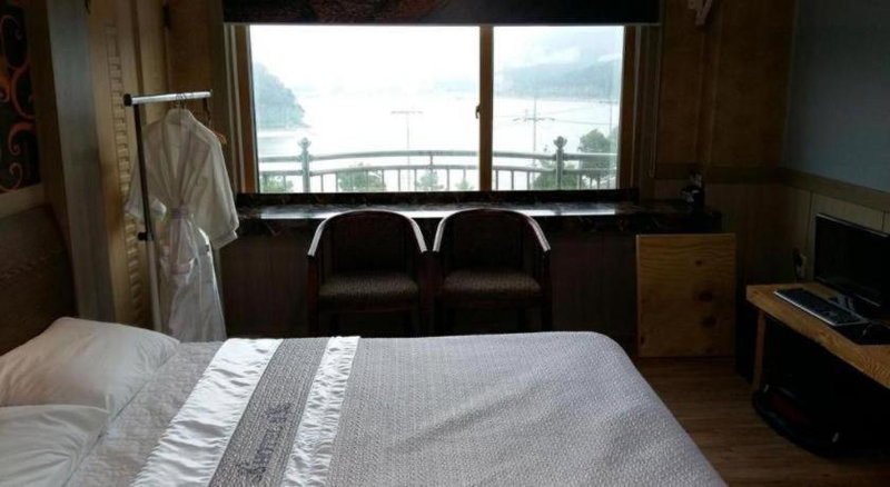 B&F Hotel, Yeosu, South Korea
