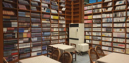 Bandal Book & Stay, Sokcho, South Korea