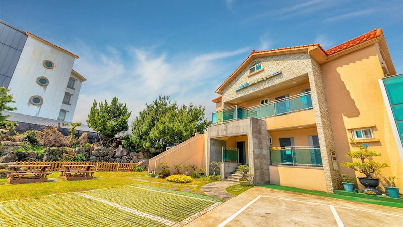 Jeju Badagreen Pension, Jeju City, South Korea