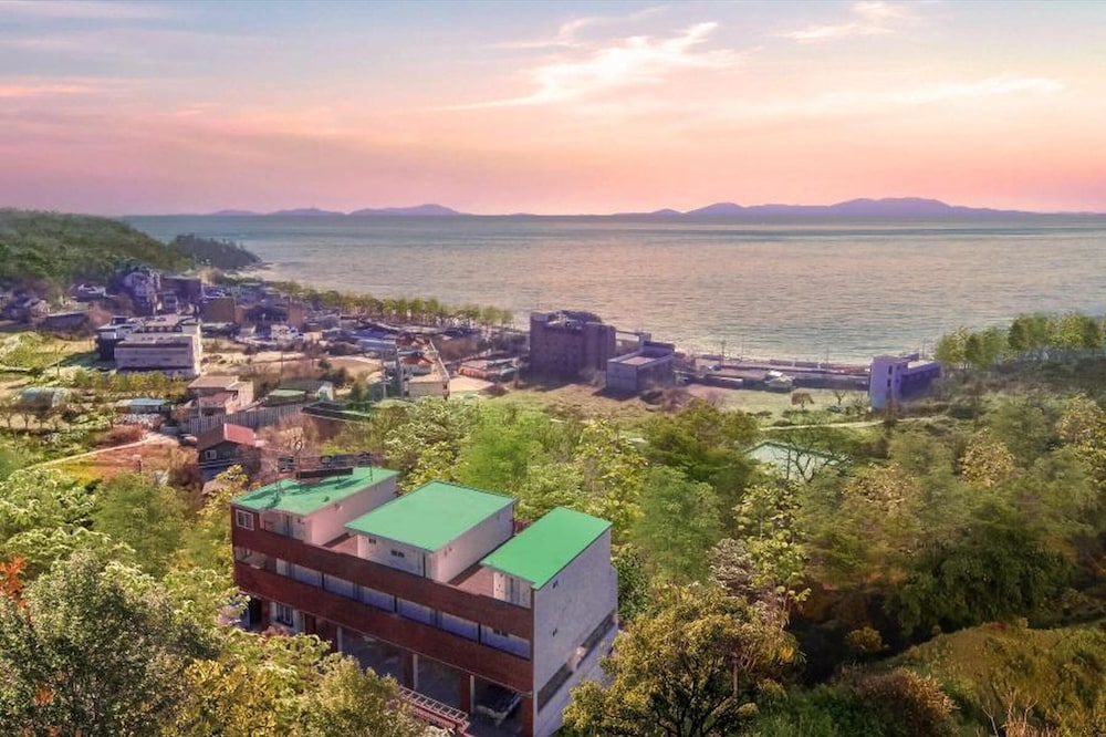 Ganghwa Sol Orem Pension, South Korea