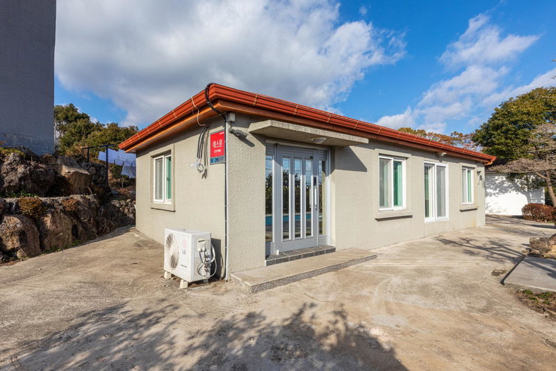 Donnaeko Pension, Seogwipo, South Korea