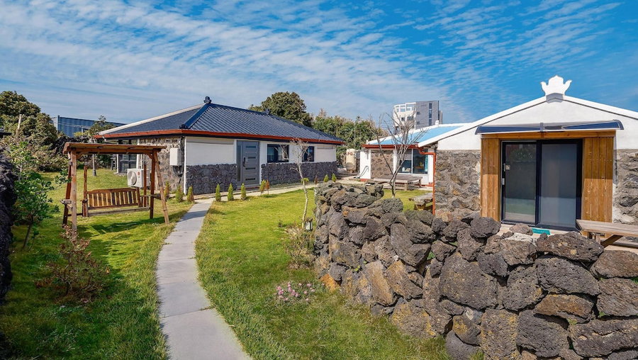 Pyeongdae Moons Stay Pension, Jeju City, South Korea