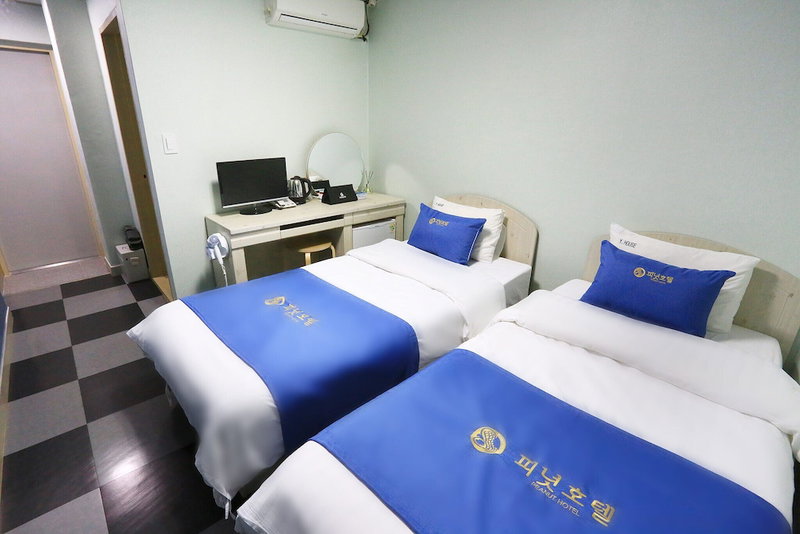 Peanut Hotel, Seoul, South Korea