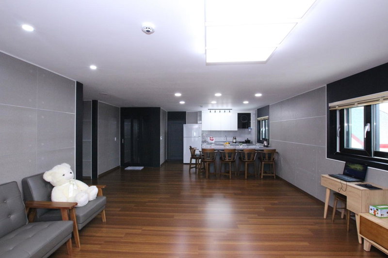 Uljin Blue Ara B pension, Uljin, South Korea