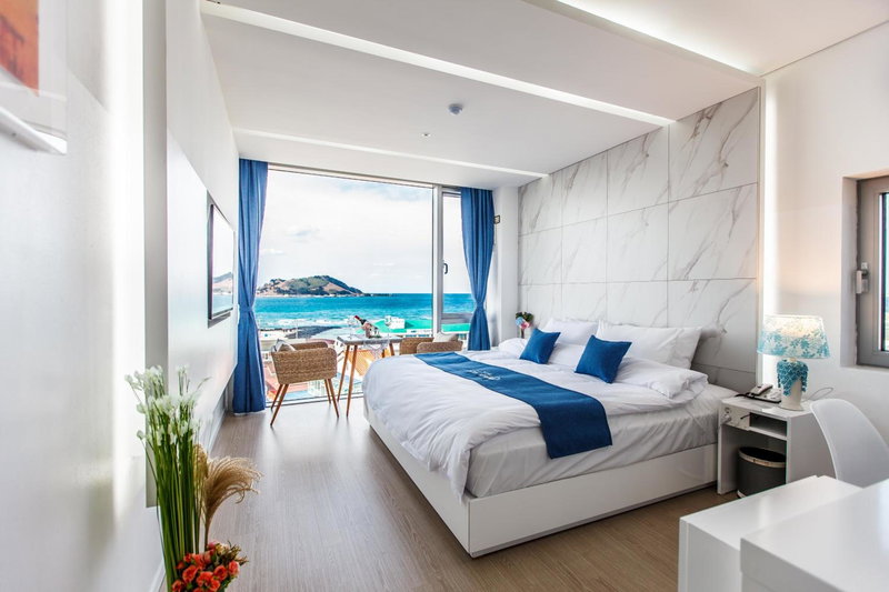 Blue Spring Hotel, Jeju, South Korea