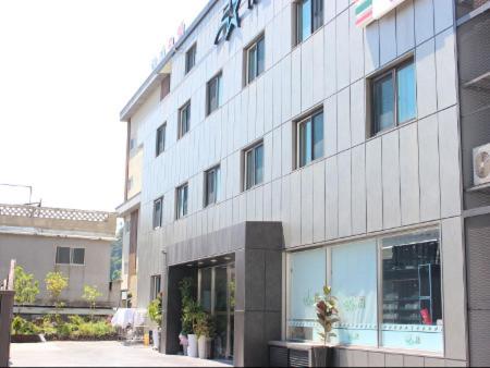 The Lucete Hotel, Seogwipo, South Korea