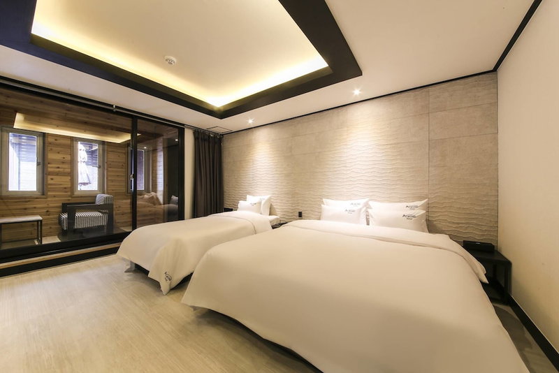Gupo Station Almond Hotel, Busan, South Korea