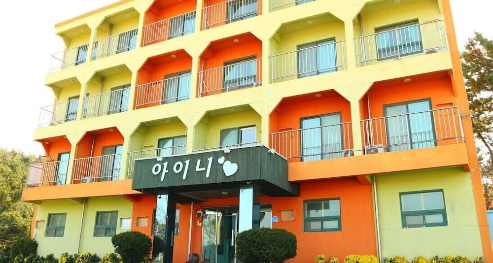 Iny Pension, South Korea