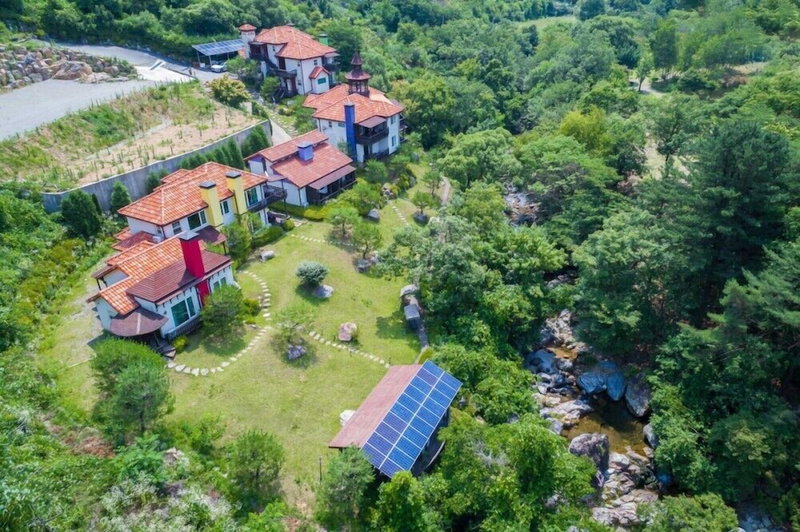 Yangpyung Lavin Pension, Yangpyeong, South Korea