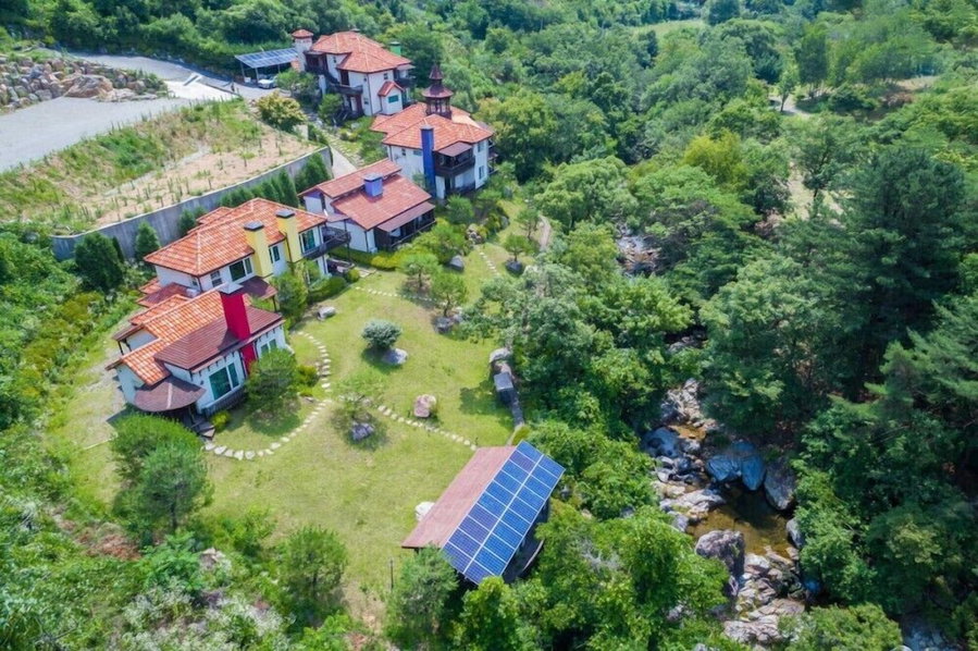 Yangpyung Lavin Pension, Yangpyeong, South Korea