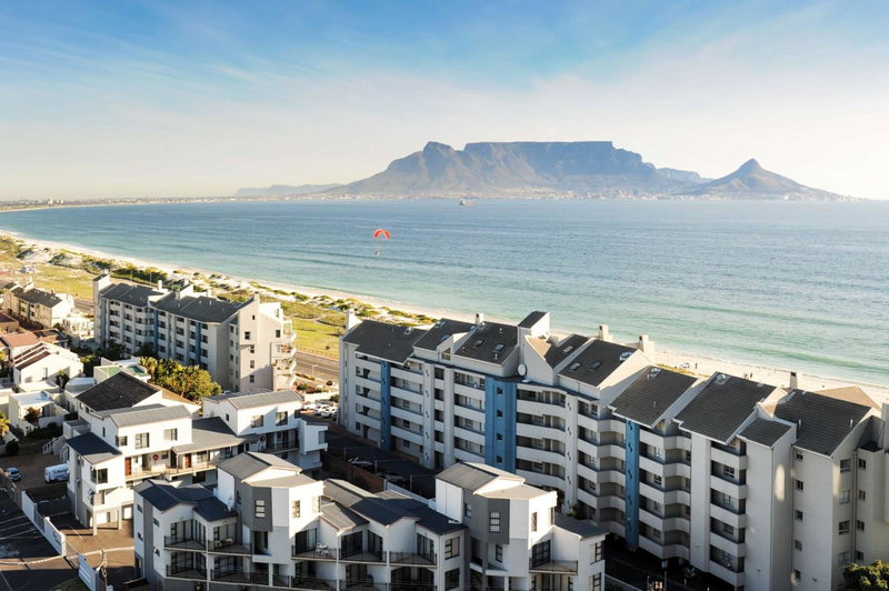 Aquarius Luxury Suites, Bloubergstrand, South Africa