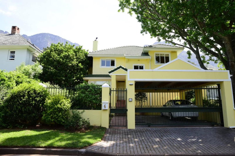 On Pinewood Guest House, Cape Town, South Africa