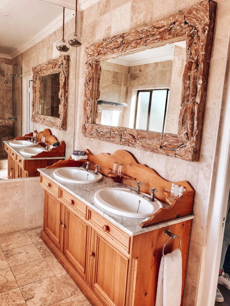 Chateau de Marine Boutique Hotel, Struisbaai, South Africa