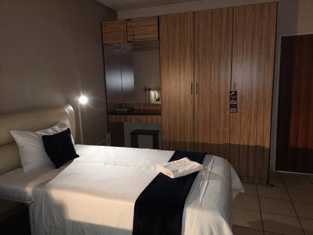 AAA Rose Garden Guesthouse, Naboomspruit, South Africa
