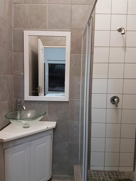Private Apartments & Biz Stays Pretoria, Pretoria, South Africa