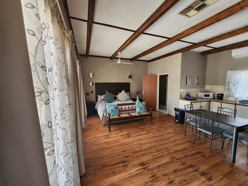 Midway Overnight Rooms, Kimberley, Sudáfrica
