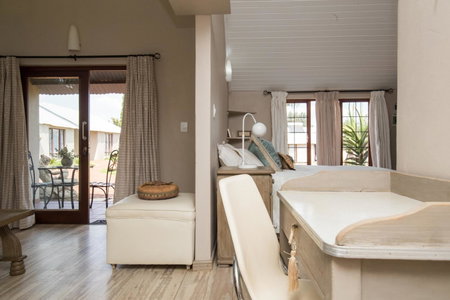 Three Thymes Inn, Tierpoort, South Africa