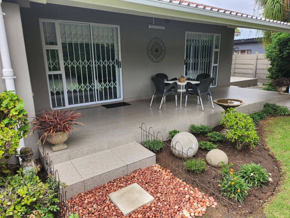 Hotel · Rosewood Guest Cottage, Vryheid