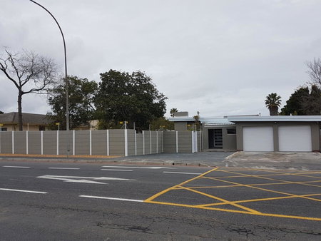 Sharon's House: Modern Self-Catering rooms, Cape Town, South Africa
