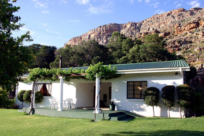 Kunje Guesthouse, Burhanpur, South Africa