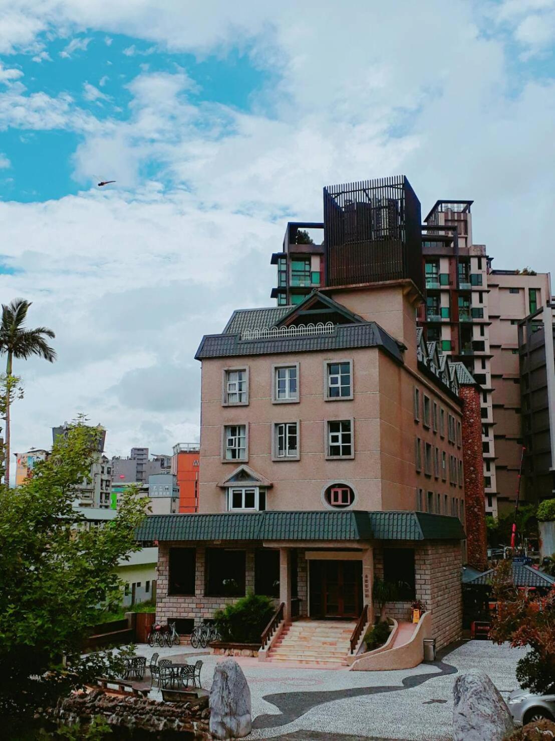 酒店 · Hua Ge Hot Spring Hotel, Jiaoxi