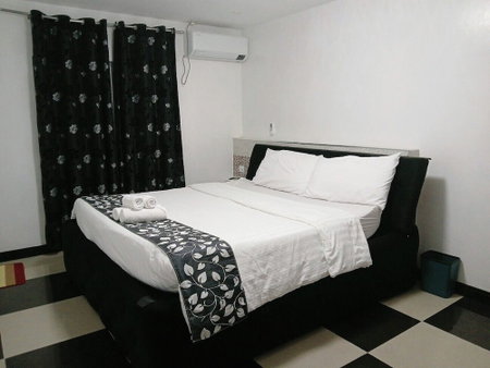 Jewelry Resort and Villas Tagaytay, Silang, Philippines