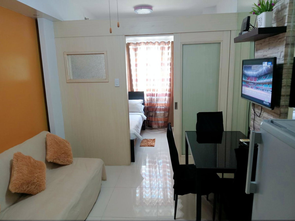 Hotel · Vangie's Place at SEA RESIDENCES, Manila