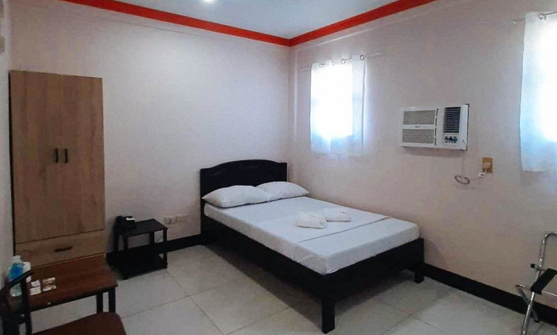RedDoorz @ Johsons Pension House Butuan City, Butuan, Filipinas