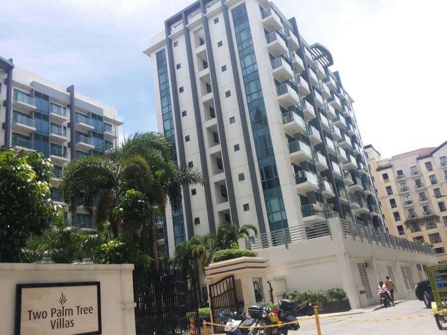 Palm Tree Condos near MNL Airport Terminal 3 by ELR, Manila, Philippinen