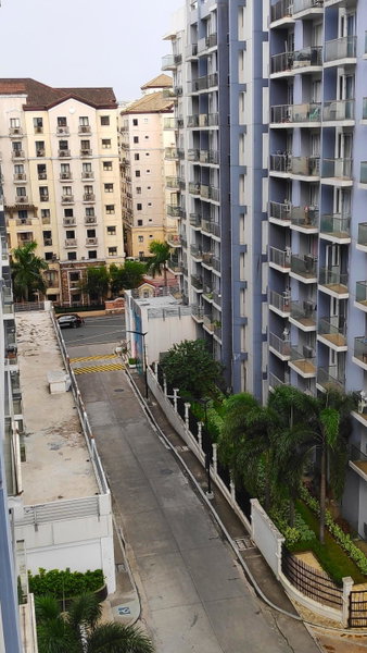 Palm Tree Condos near MNL Airport Terminal 3 by ELR, Manila, Philippinen